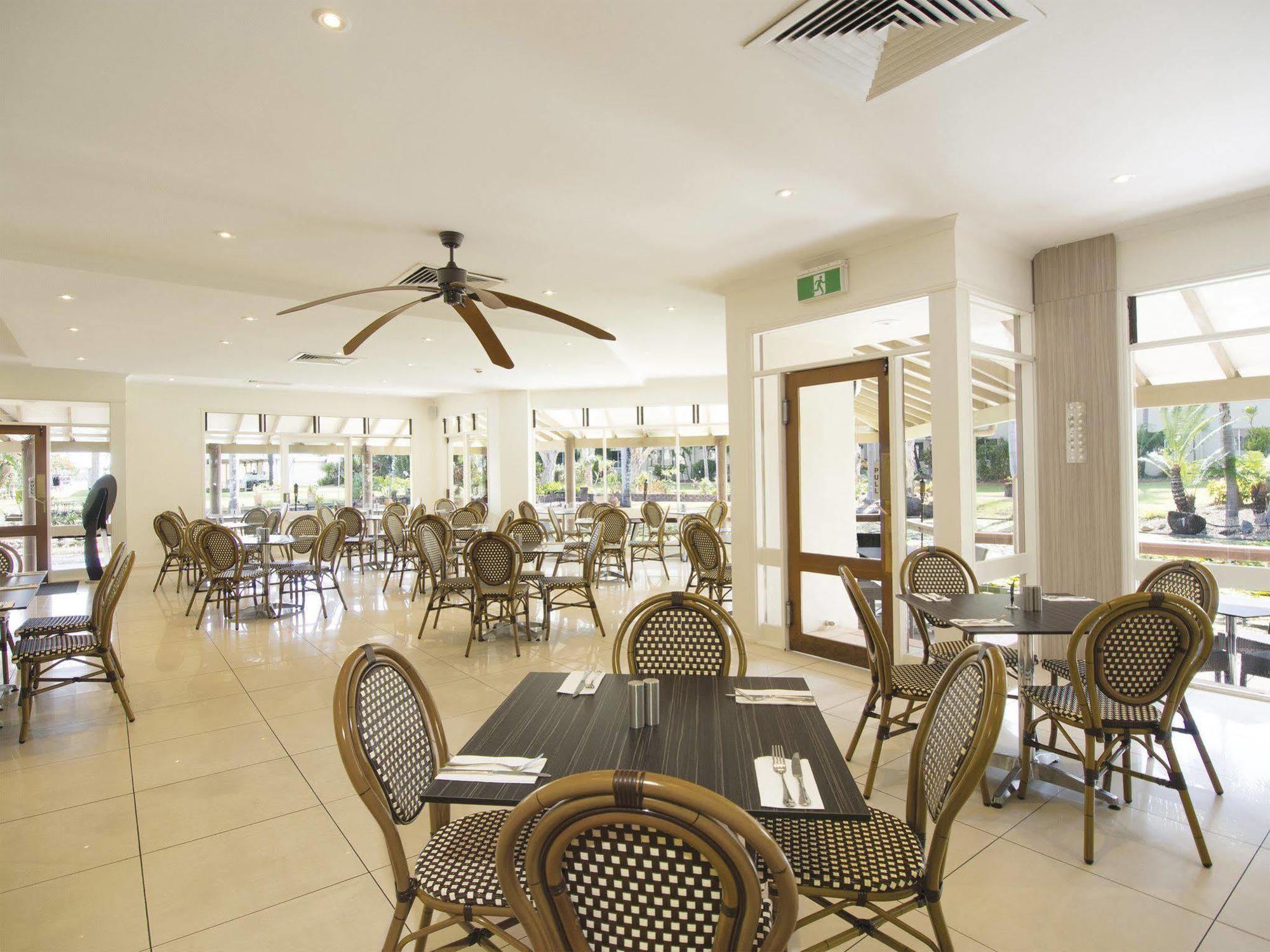 Oaks Sunshine Coast Oasis Resort Caloundra Exteriör bild